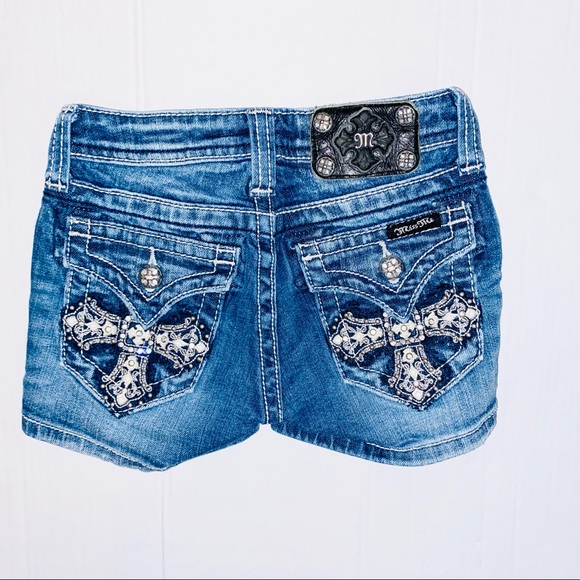 Miss Me Jeans Shorts. - Picture 3 of 9
